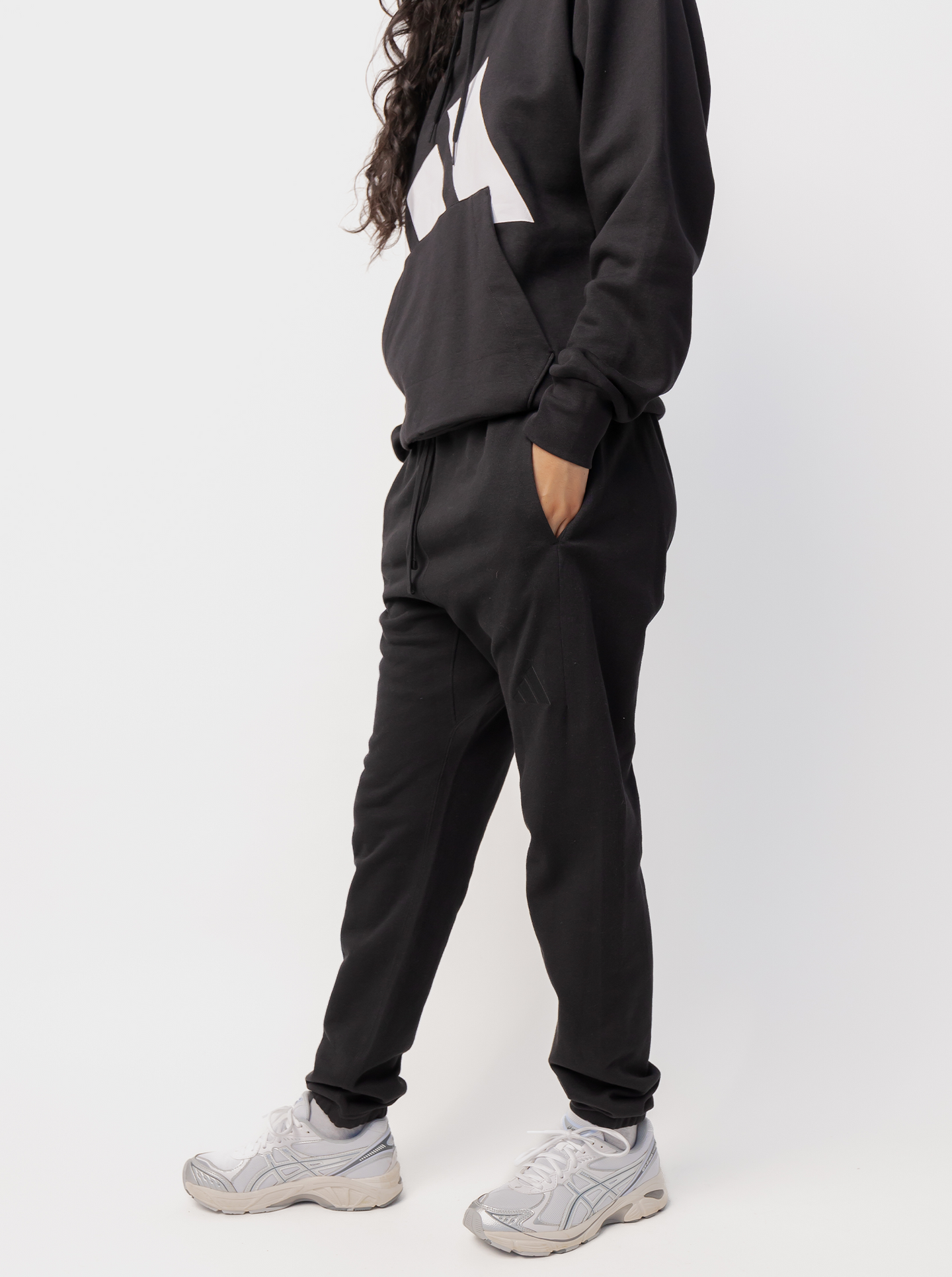 All SZN Fleece Regular Tapered Pants Unisex